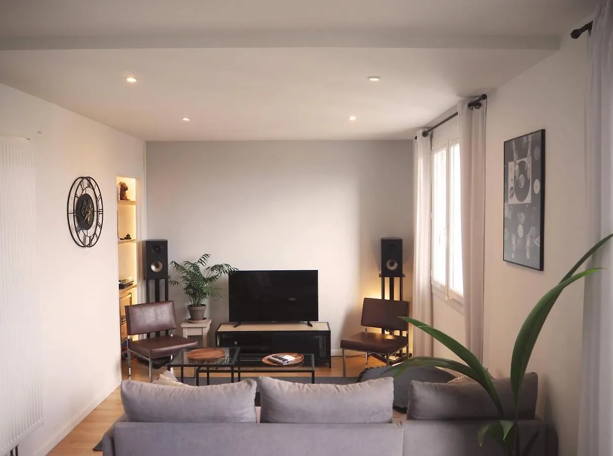 شقة T2 Style Industriel Avec Balcon تولوز